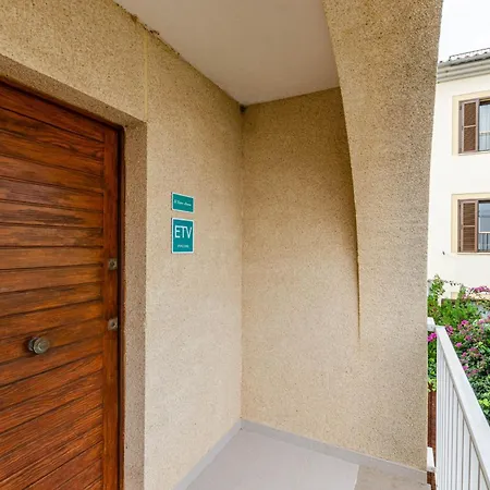Yourhouse El Xiprer Apartment Pollenca