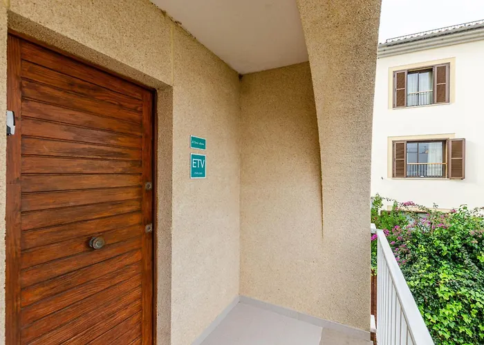 Yourhouse El Xiprer Apartment Pollenca